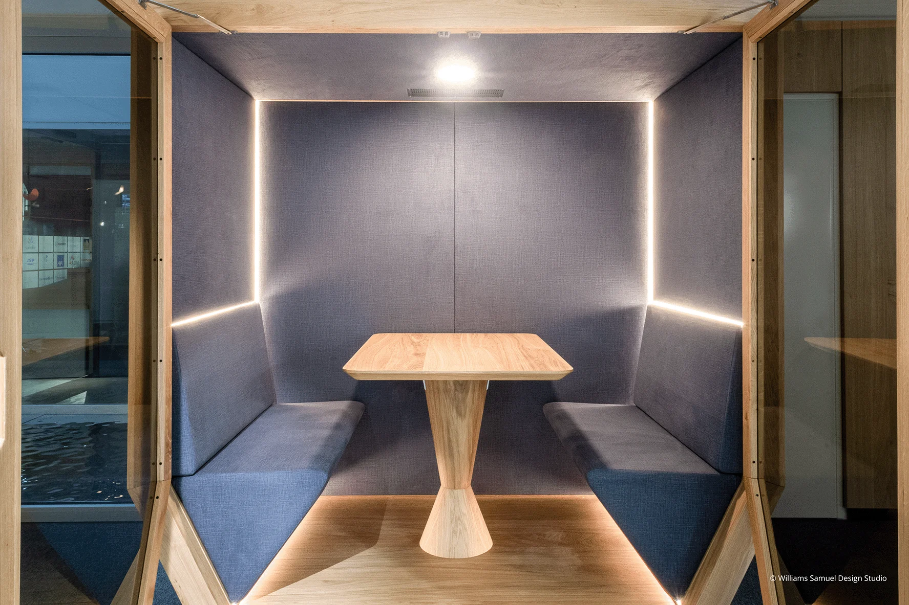 À l’intérieur d’une cabine